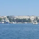 Kascuni A5 Ferienhaus *