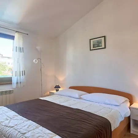 Kascuni A5 * Štinjan