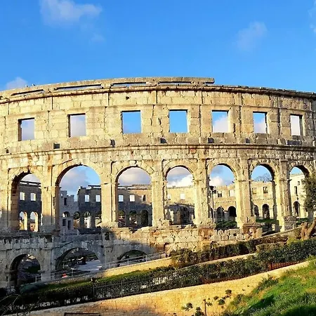 Будинок відпочинку Kascuni A5 *