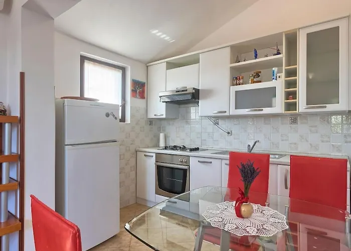 Kascuni A5 * Пула